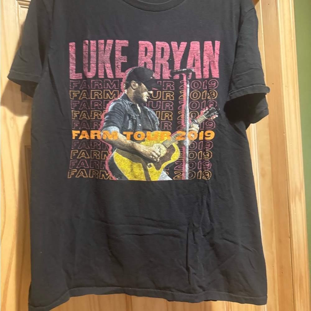 Black Graphic T-Shirt Luke Bryan